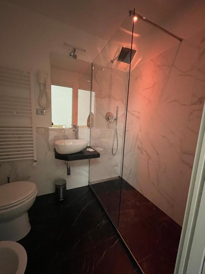 Valguarnera Suite Palermo Bagian luar foto